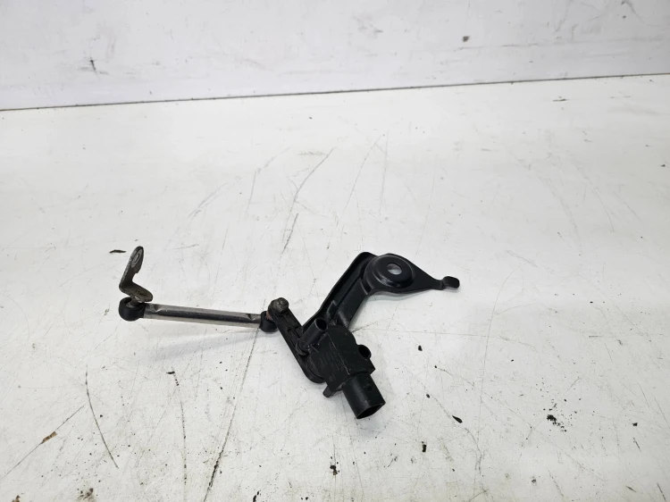 CZUJNIK POZIOMOWANIA ŚWIATEŁ AUDI A4 A5 8K0941309D 1T0907503A KOMPLETNY