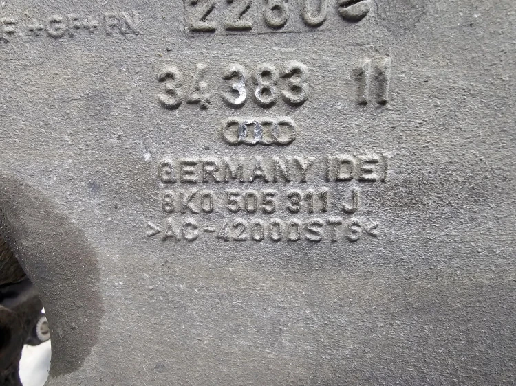 ZWROTNICA LEWY TYŁ AUDI A4 B8 A5 8K0505311J