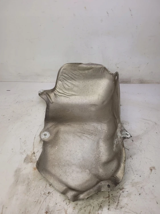 OSŁONA TERMICZNA AUDI A3 LIFT VW GOLF 1K0825721E