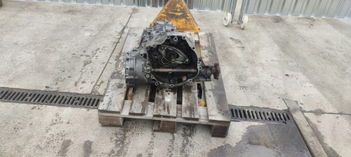SKRZYNIA BIEGÓW MANUALNA AUDI A4 A5 A6 LLV ORG