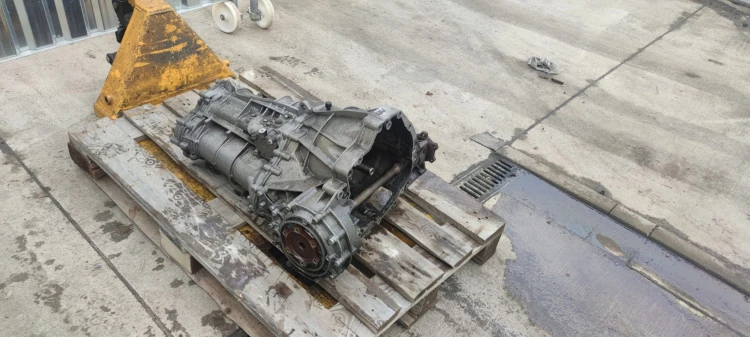 SKRZYNIA BIEGÓW MANUALNA AUDI A4 A5 A6 LLV ORG