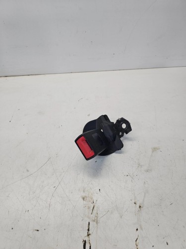 ZAPINKA PASA TYŁ AUDI A5 8T 8T0857739B