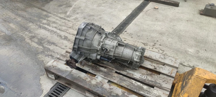 SKRZYNIA BIEGÓW MANUALNA AUDI A4 A5 A6 LLV ORG