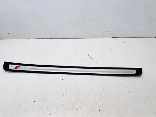 LISTWA PROGOWA PRAWA AUDI A5 SLINE 8T0853374