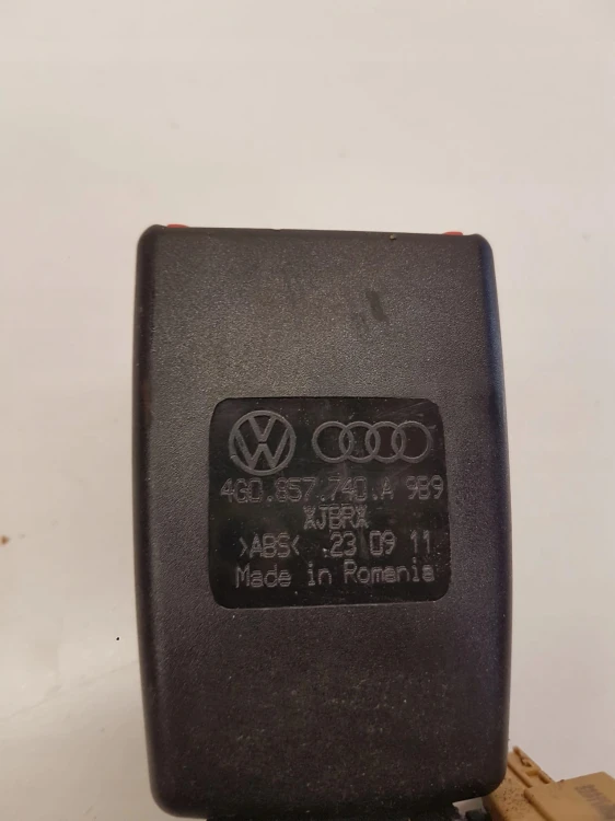 ZAPINKA PASA TYŁ AUDI A6 C7 4G0857740A