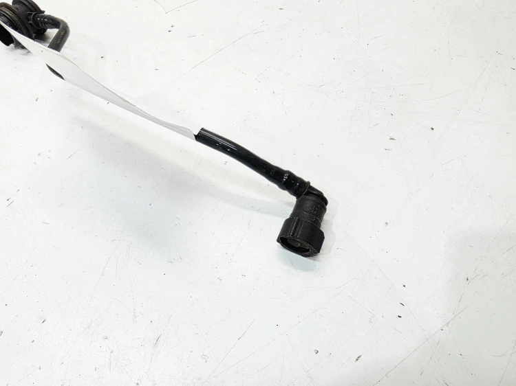ZAWÓR FILTRA WĘGLOWEGO AUDI A3 8P VOLKSWAGEN SEAT SKODA 1J0201246B