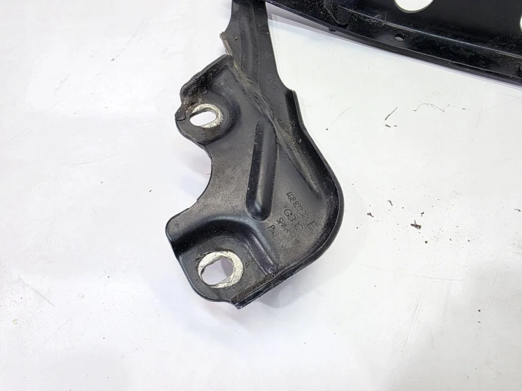 ZAWIAS MASKI LEWY AUDI A6 C7 A7 4G LIFT 4G8823301E