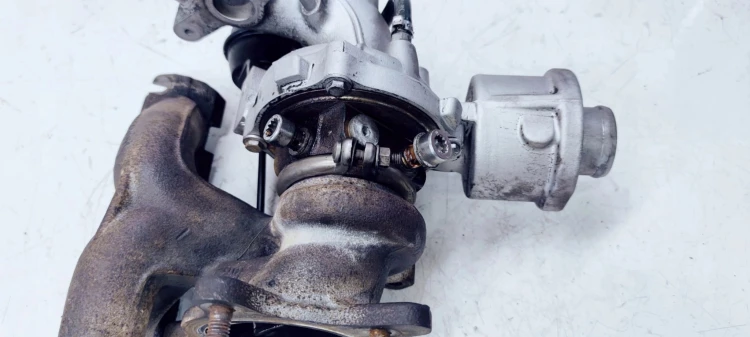 TURBOSPRĘŻARKA AUDI A4 B8 A5 1.8 TFSI 06H145701L