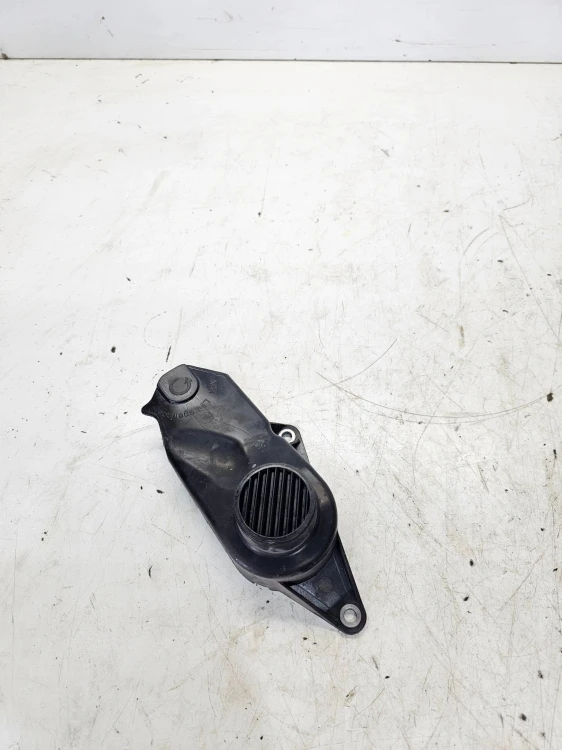 OSŁONA POMPY WODY AUDI A3 A4 A5 Q5 VW 1.8 TFSI 06K109121B