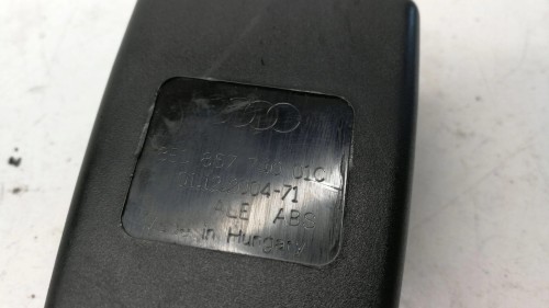 ZAPINKA PASA TYŁ AUDI A4 B6 B7 8E0857740
