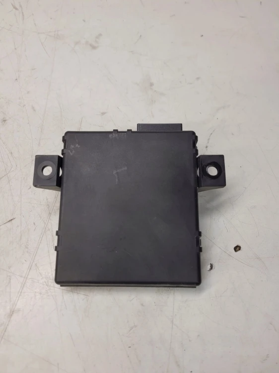 MODUŁ STEROWNIK GATEWAY AUDI A4 B8 A5 8T0907468AD