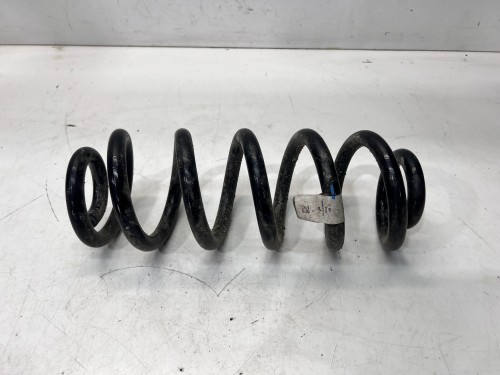 SPRĘŻYNA TYŁ TYLNA LEWA LUB PRAWA AUDI Q5 FY 80A511115BF 16mmX330mm