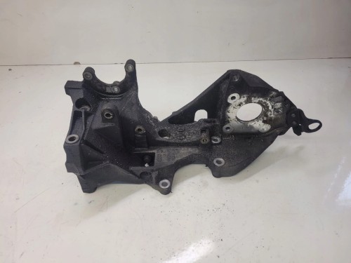 ŁAPA ALTERNATORA AUDI VW SEAT 2.0 TDI 03L903143H