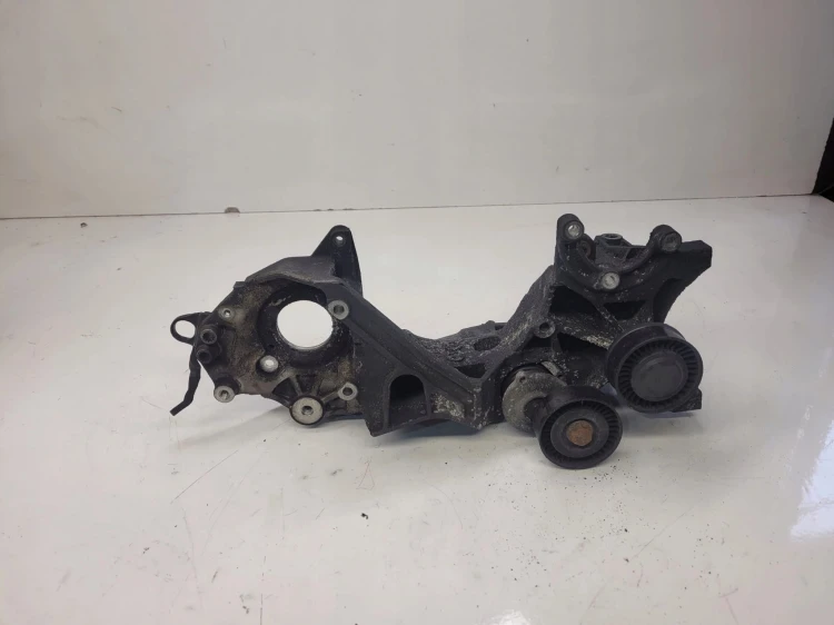 ŁAPA ALTERNATORA AUDI VW SEAT 2.0 TDI 03L903143H