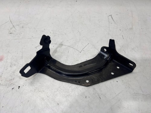 WSPORNIK MOCOAWNIE ZBIORNIKA WYRÓWNAWCZEGO AUDI Q5 FY 80A121232AR