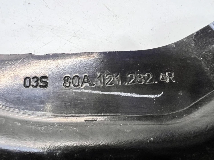WSPORNIK MOCOAWNIE ZBIORNIKA WYRÓWNAWCZEGO AUDI Q5 FY 80A121232AR