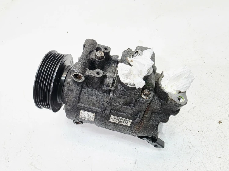 SPRĘŻARKA KOMPRESOR KLIMATYZACJI AUDI A4 B8 A5 8T Q5 8K0260805E