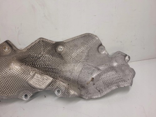 OSŁONA TERMICZNA PODŁOGI AUDI A8 D3 4E0825644A