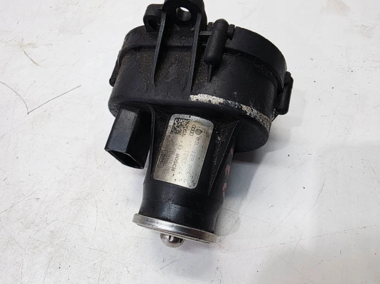 NASTAWNIK KLAP KOLEKTORA AUDI VOLKSWAGEN SEAT SKODA 1.6 TDI 03L129086A