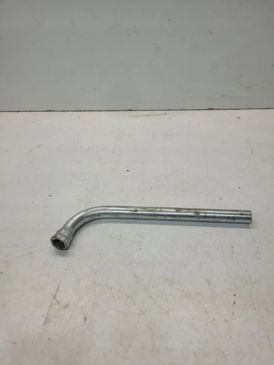 KLUCZ DO KÓŁ AUDI VW SEAT SKODA 17MM 4D0012219A