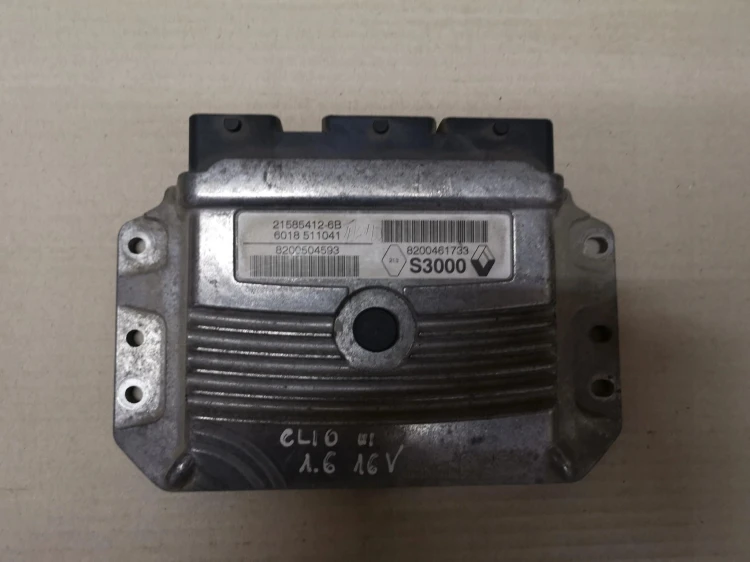 STEROWNIK KOMPUTER RENAULT CLIO III 8200461733