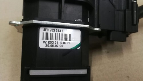 PRZEŁĄCZNIK KIERUNKÓW AUDI A4 A6 Q7 4E0953513E
