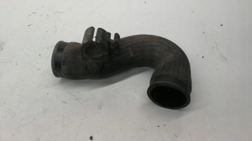 RURA PRZEWÓD INTERCOOLERA AUDI A4 B6 B7 8E0145845D