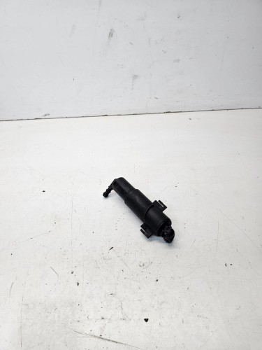 SPRYSKIWACZ REFLEKTORA LEWY AUDI A5 8T 8T0955101A