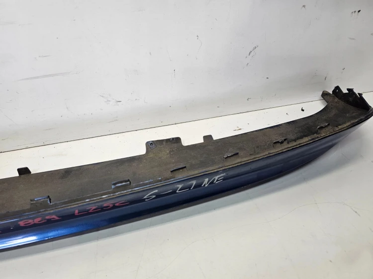 DOKŁADKA ZDERZAKA DYFUZOR TYŁ AUDI A4 B7 8E0807521G S-LINE LZ5C
