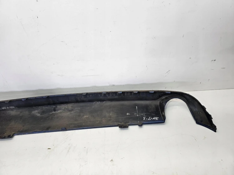 DOKŁADKA ZDERZAKA DYFUZOR TYŁ AUDI A4 B7 8E0807521G S-LINE LZ5C