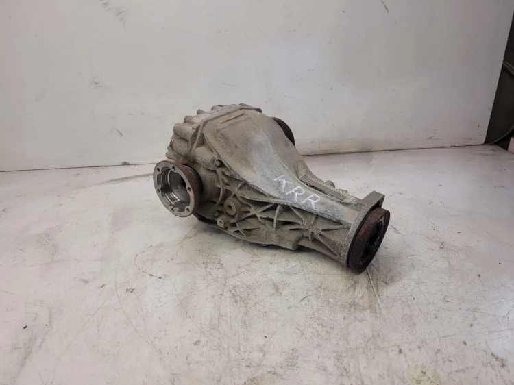 MOST DYFERENCJAŁ DYFER TYŁ AUDI A4 B8 S4 A5 S5 KRR