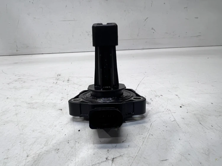 CZUJNIK POZIOMU OLEJU AUDI VOLKSWAGEN SEAT SKODA 03C907660G