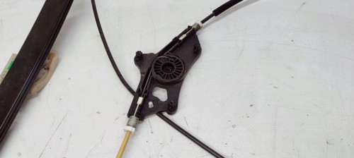 MECHANIZM SZYBY PRAWY PRZÓD AUDI A4 B9 8W0837462