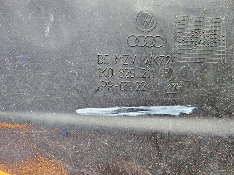 OSŁONA PODWOZIA LEWA AUDI A3 8P 1K0825211E 2/26