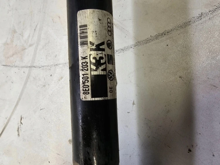 PÓŁOŚ LEWA LUB PRAWA TYŁ AUDI A4 B7 8E0501203K