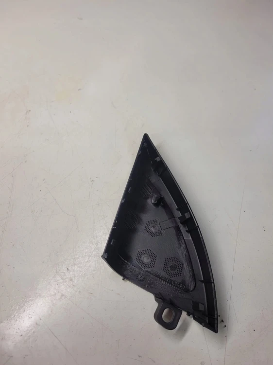 MASKOWNICA GŁOŚNIKA PRAWY P AUDI A4 B8 8K0035424