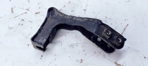 MOCOWANIE WSPORNIK SANEK AUDI A8 D4 4H0399633A