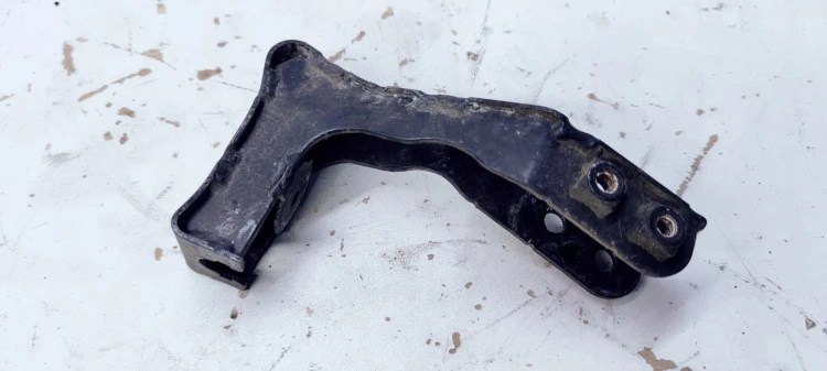 MOCOWANIE WSPORNIK SANEK AUDI A8 D4 4H0399633A