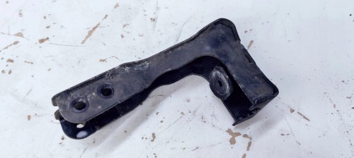 MOCOWANIE WSPORNIK SANEK AUDI A8 D4 4H0399633A