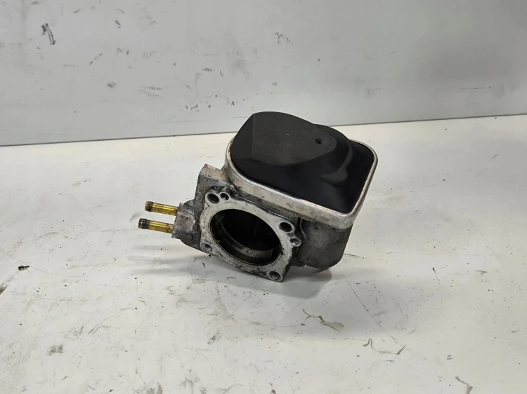 PRZEPUSTNICA AUDI VW SEAT SKODA 1.6 B 06B133062P