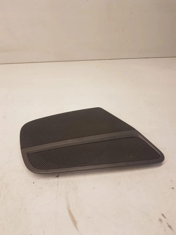 MASKOWNICA GŁOŚNIKA PRAWY TYŁ AUDI A4 B8 8K0035436