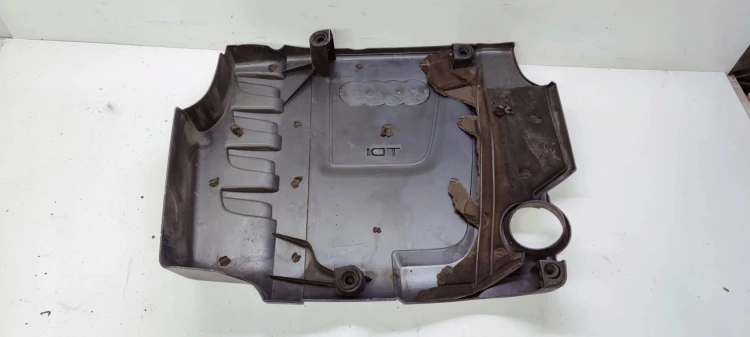 OSŁONA POKRYWA SILNIKA AUDI A4 A5 A6 03L103925L