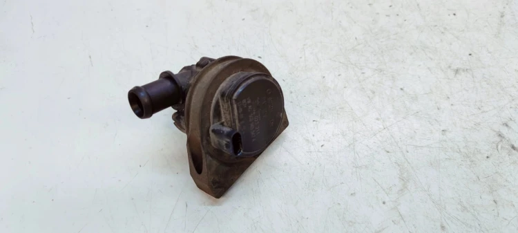 DODATKOWA POMPA WODY ZAWÓR AUDI A4 B8 A5 A6 C7 A7 5G0965567A