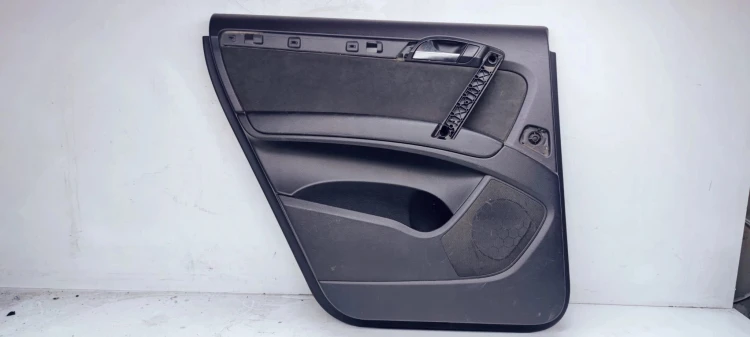 BOCZEK DRZWI L T AUDI Q7 4L 4L0867305 ALCATARA 42*