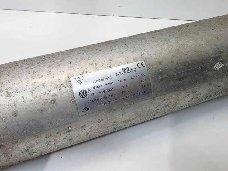 ZBIORNIK POWIETRZA ZAWIESZENIA AUDI Q7 4L 7L0616201A