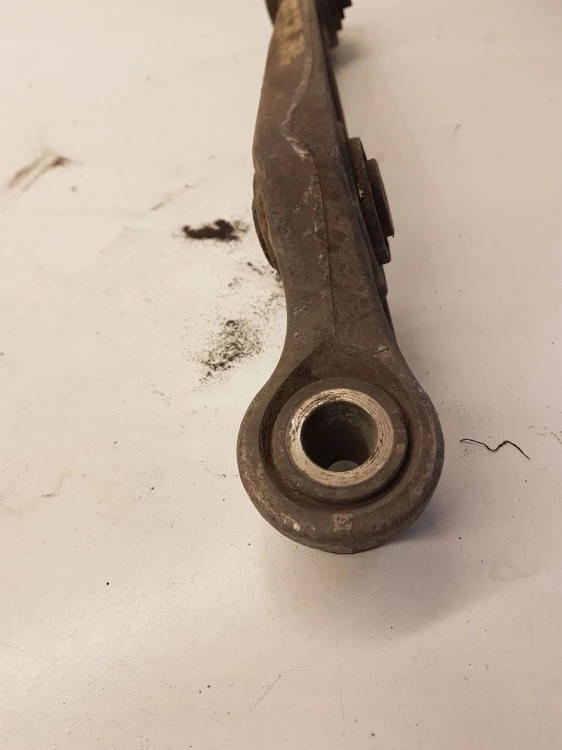WAHACZ PRAWY PRZÓD DOLNY AUDI A4 B8 A5 8K0407156C MAŁY