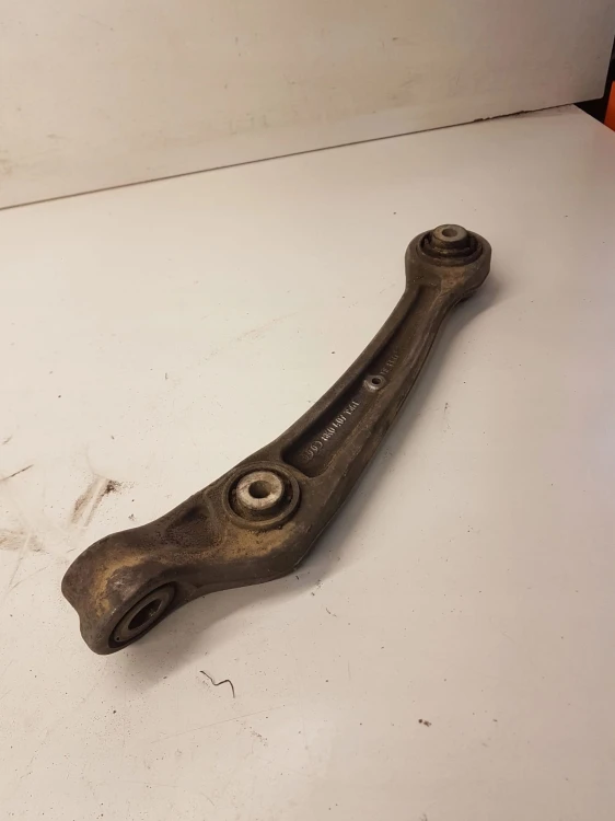 WAHACZ PRAWY PRZÓD DOLNY AUDI A4 B8 A5 8K0407156C MAŁY