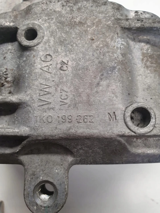 ŁAPA PODUSZKA SILNIKA AUDI VW SKODA 1K0199262M