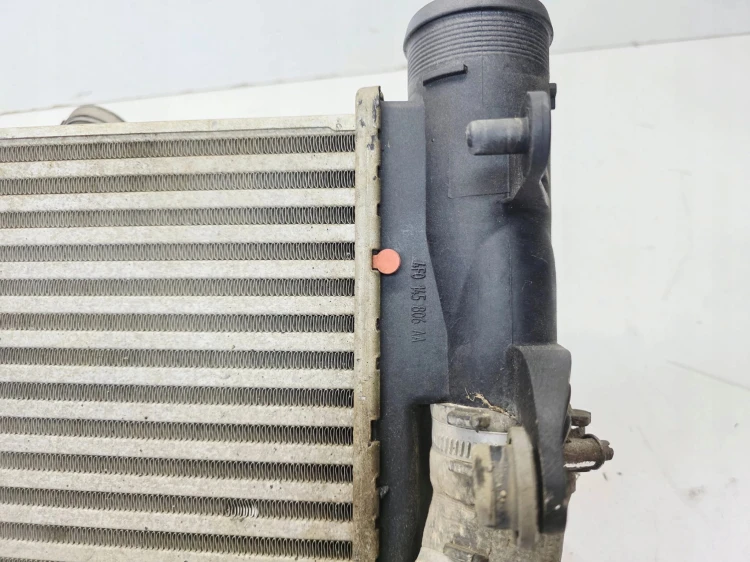 CHŁODNICA POWIETRZA INTERCOOLER PRAWY AUDI A6 C6 2.7 3.0 TDI 4F0145806AA