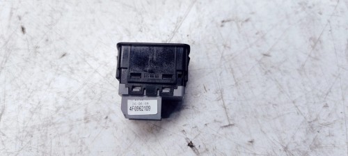 WŁĄCZNIK WYŁĄCZNIK ALARMU AUDI A4 A5 A6 4F0962109